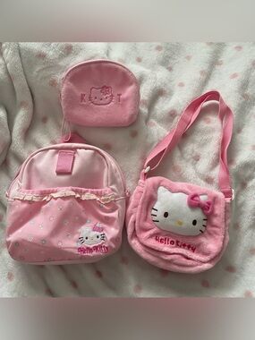 Sanrio Hello Kitty pink bags lot🩷set of 3!!